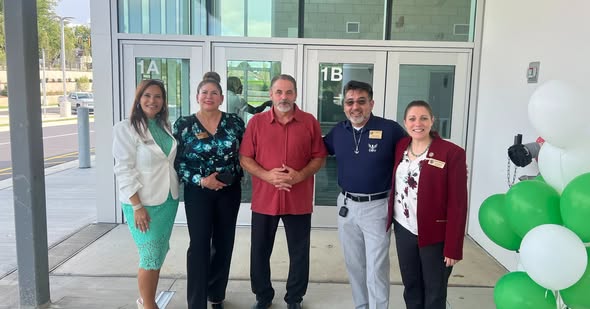 Sen. Ventura Gompers Ribbon Cutting